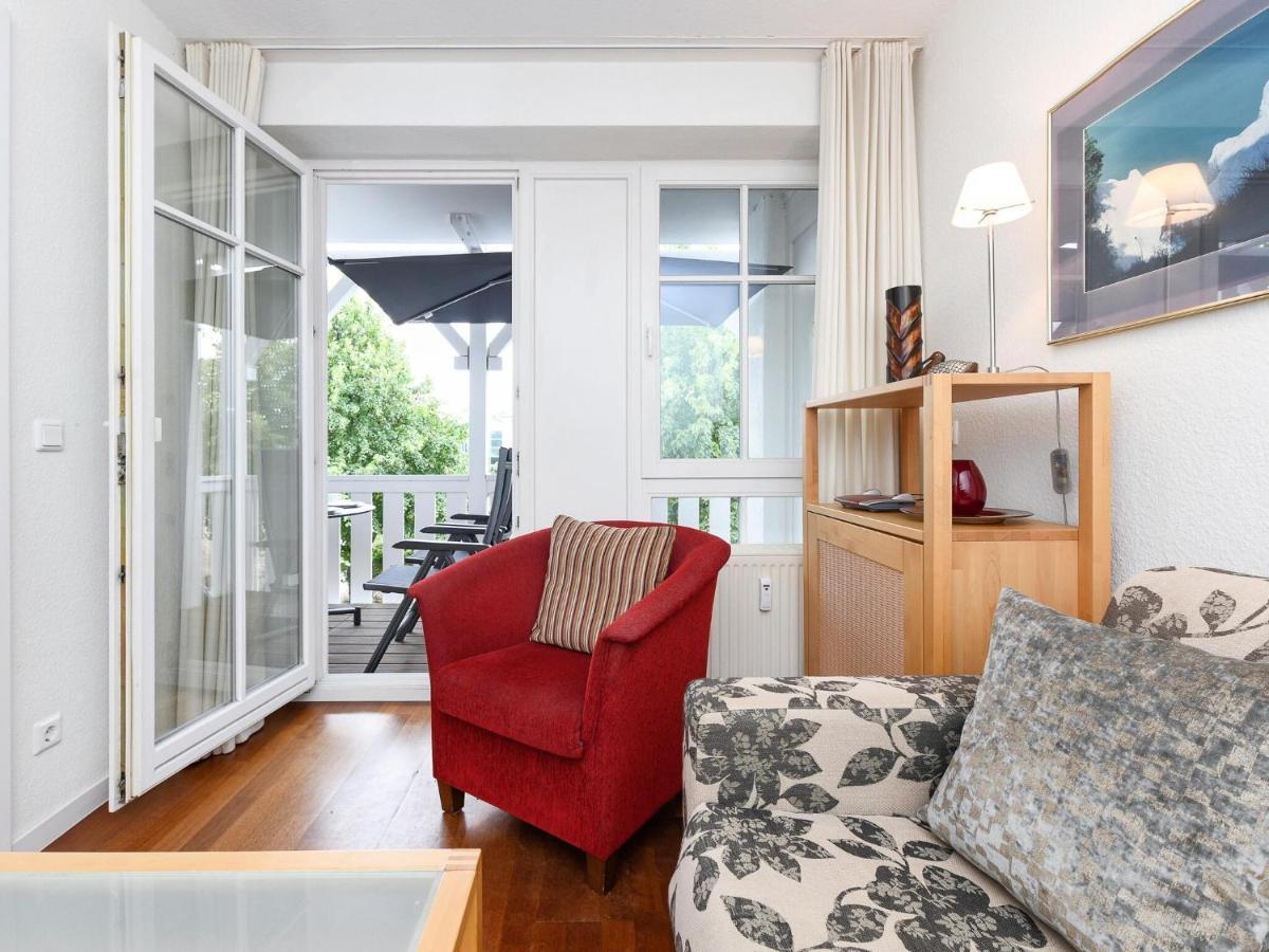 Charming Apartment On Ruegen Island With Balcony Sellin  Exterior photo